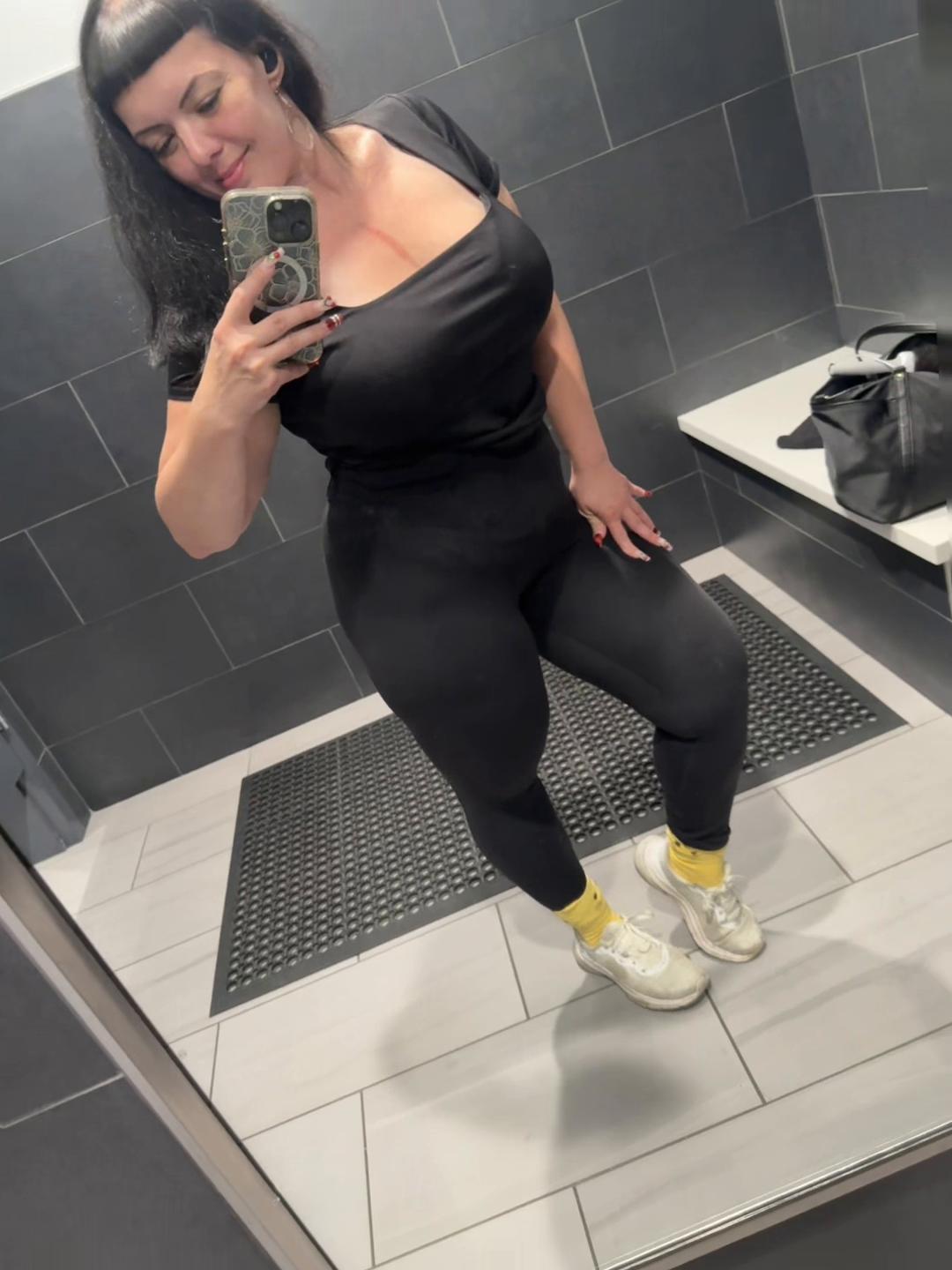 @kristenypoo