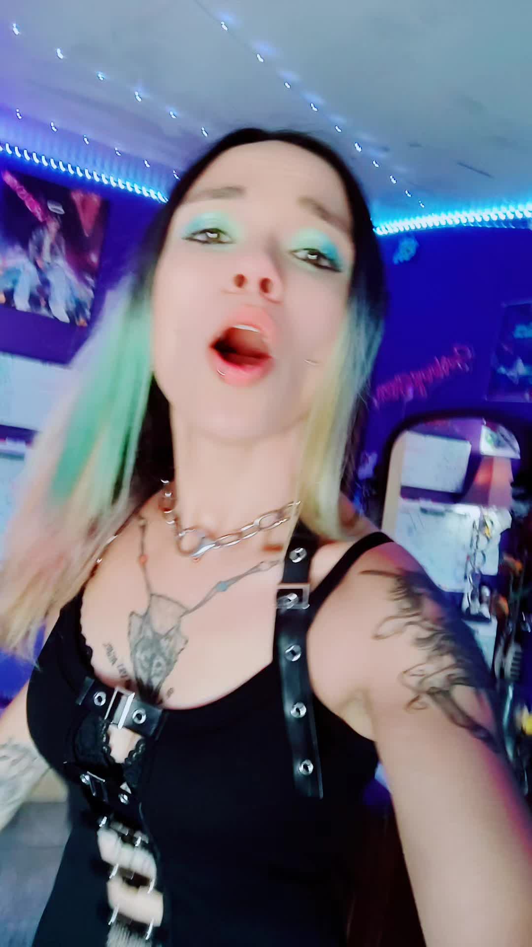 @♓XxSavageSirenxXx💜