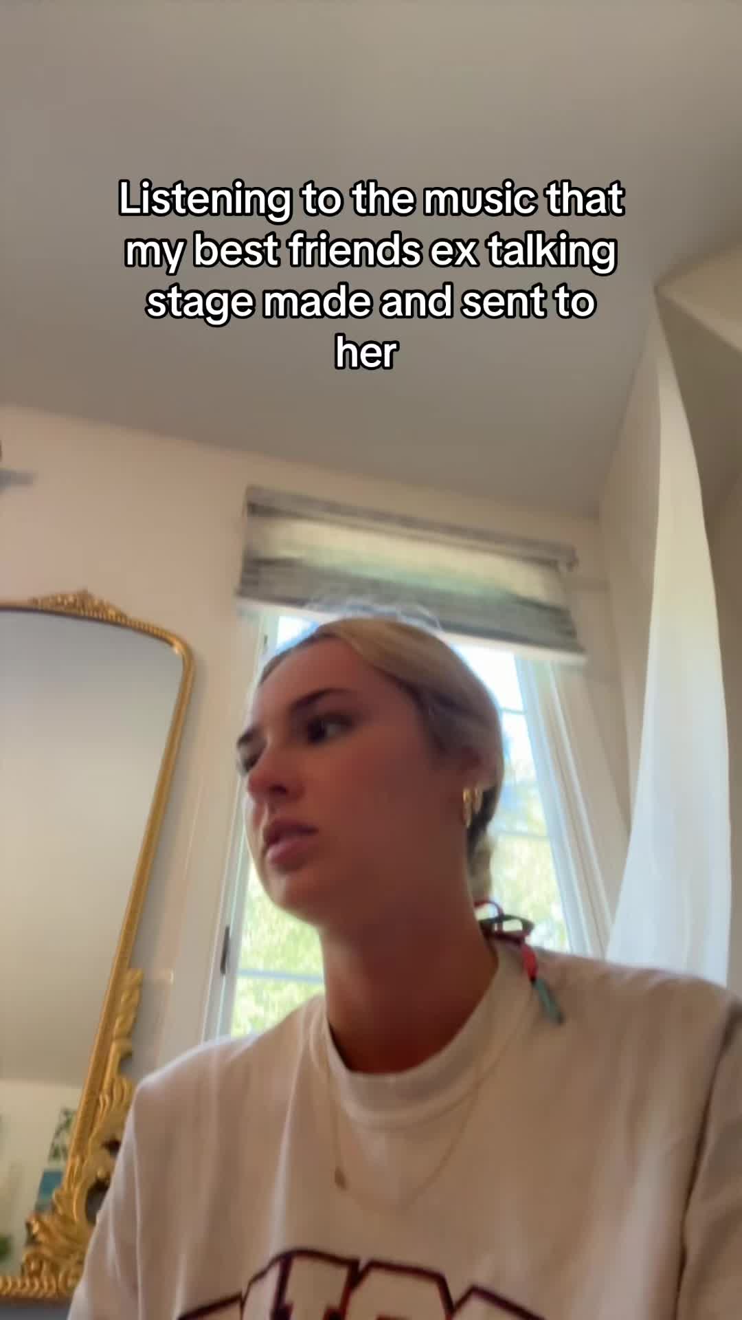 @⃟