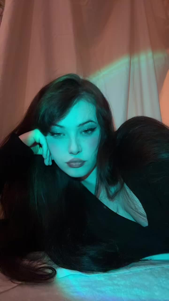 @️