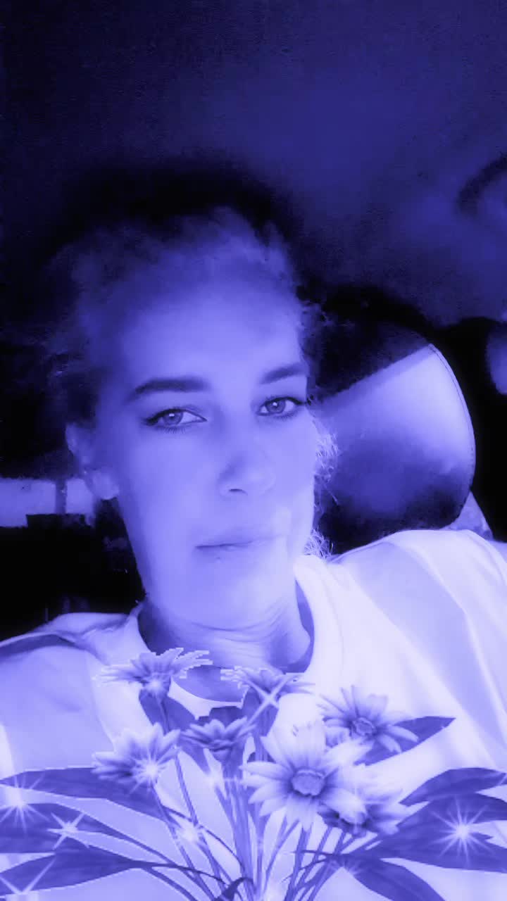 @KCK-Trucking-Girl