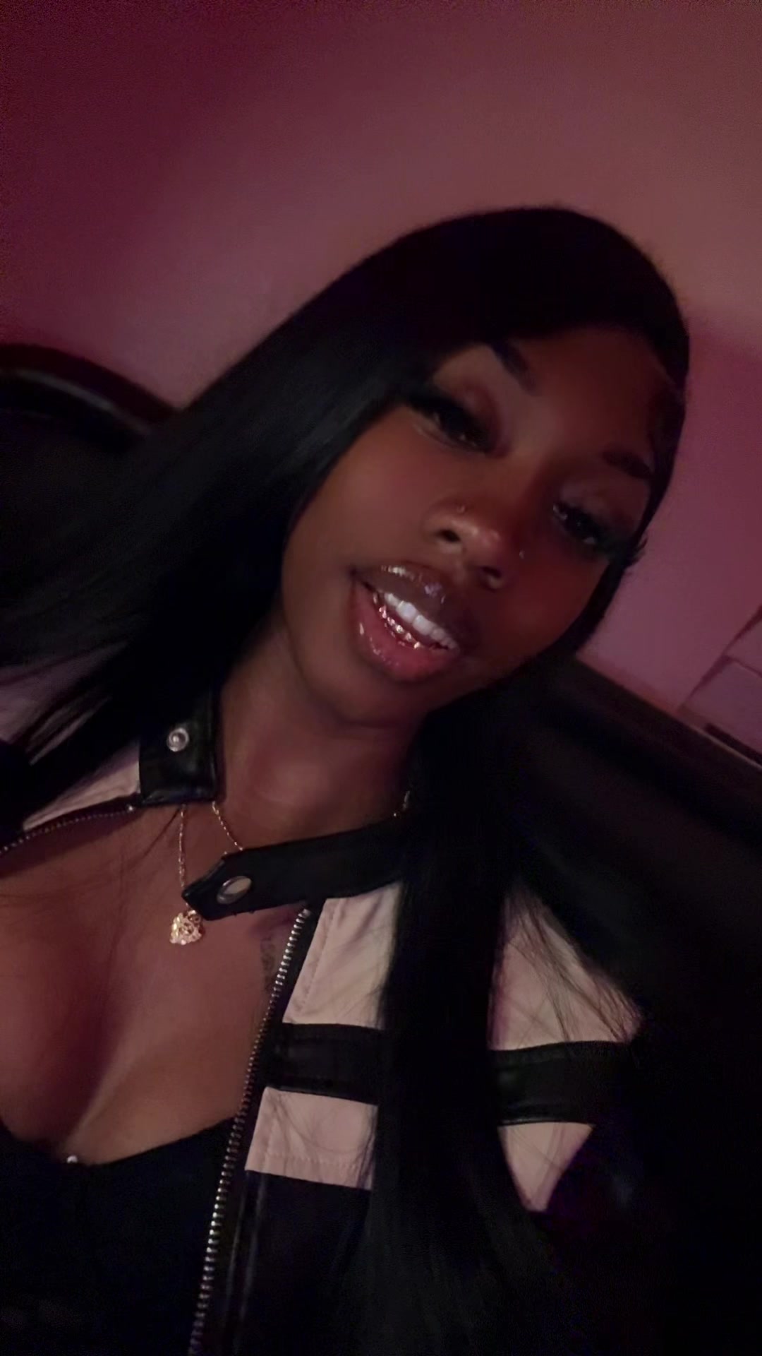 @Takiyah B 💓 .