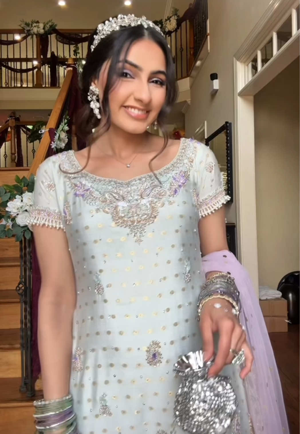 @HenaMokaria
