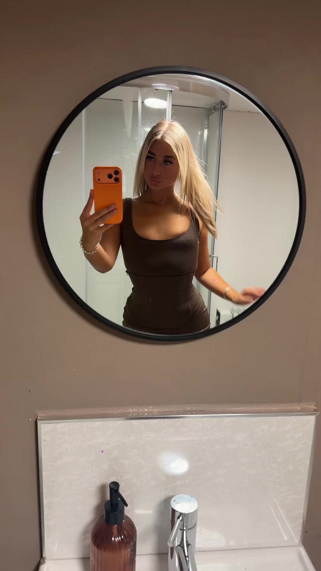 @peacenpout✌️