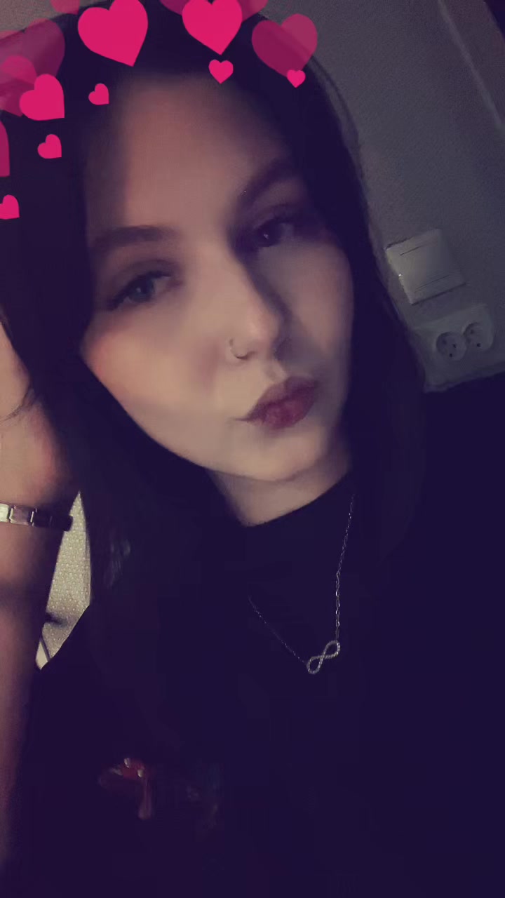 @𝒱𝒶𝓁𝑒𝓇𝒾𝓈𝓈.