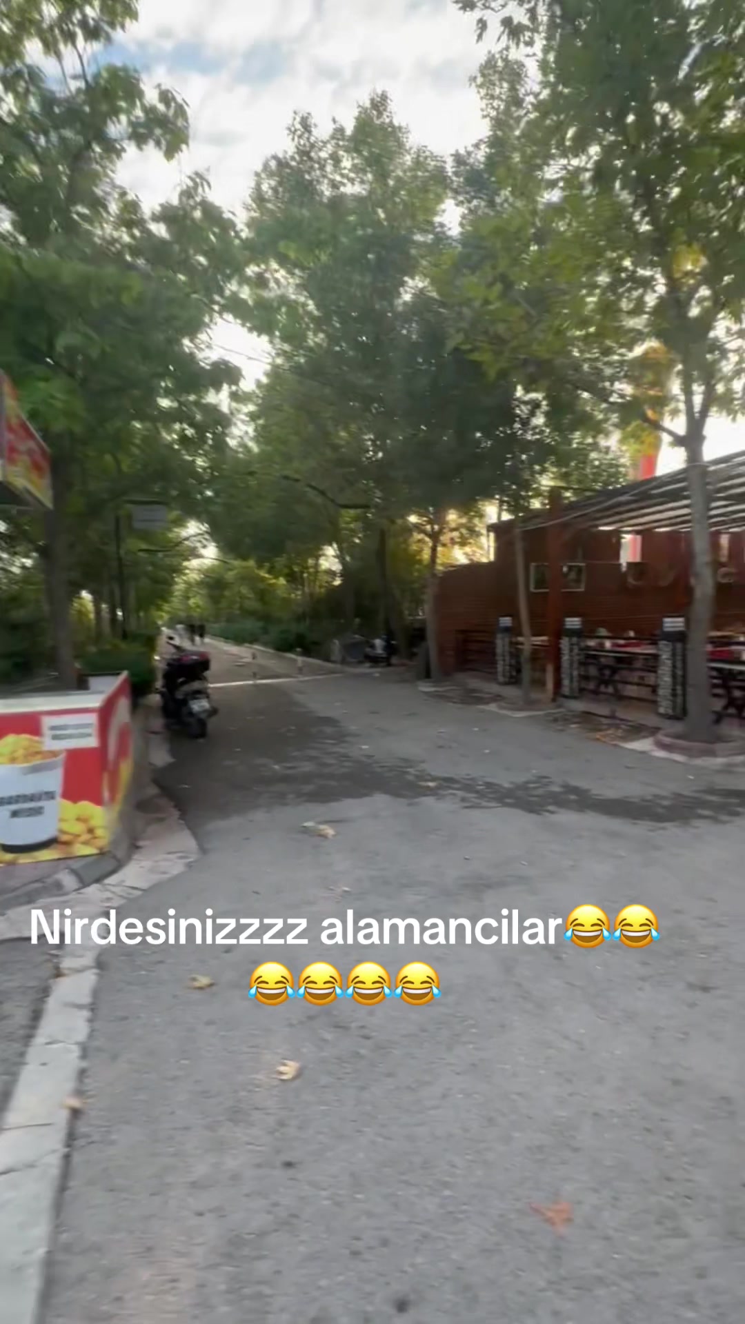 @&Ouml;zkan-68Aksry