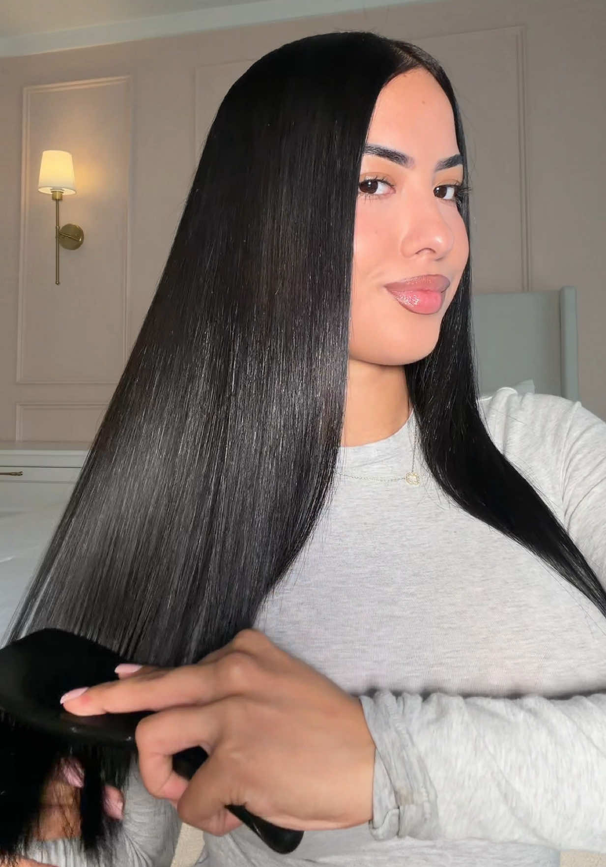 @Gabriela