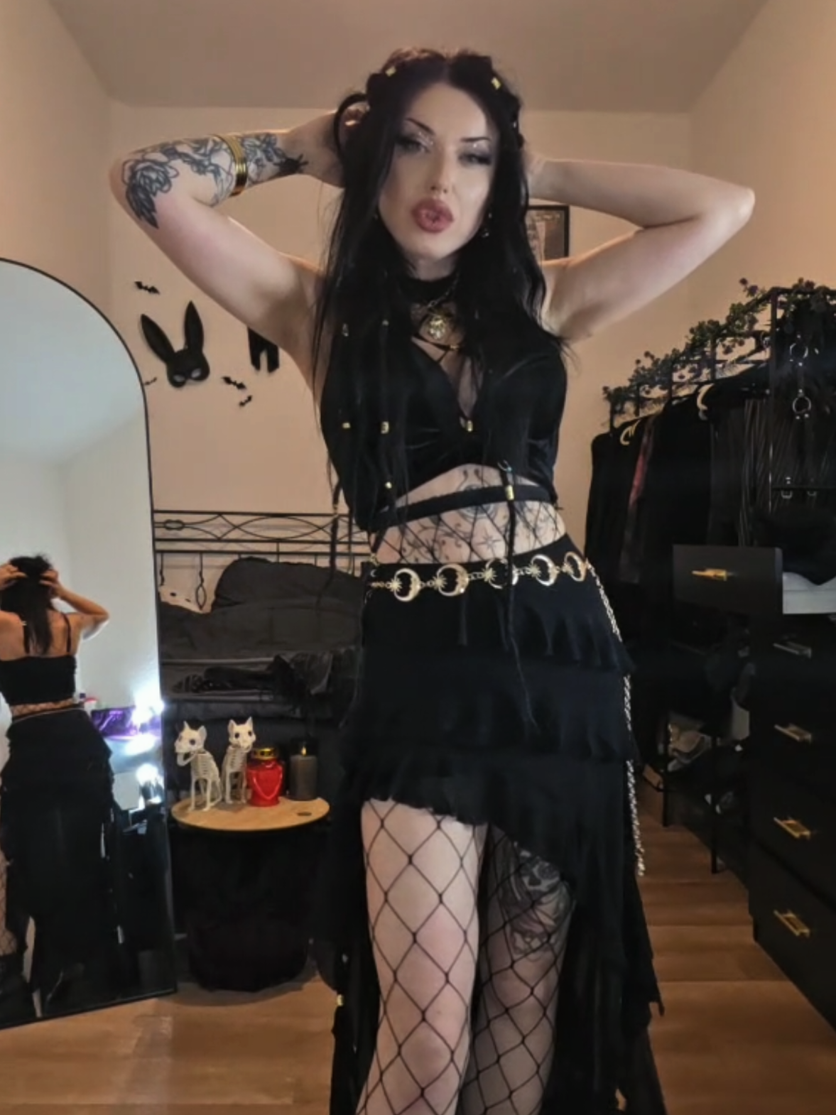 @Lina