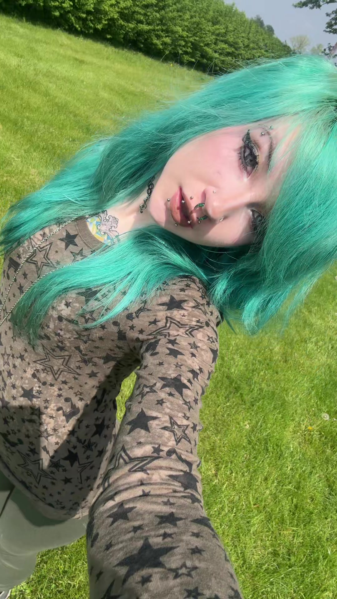 @avarawrblushii