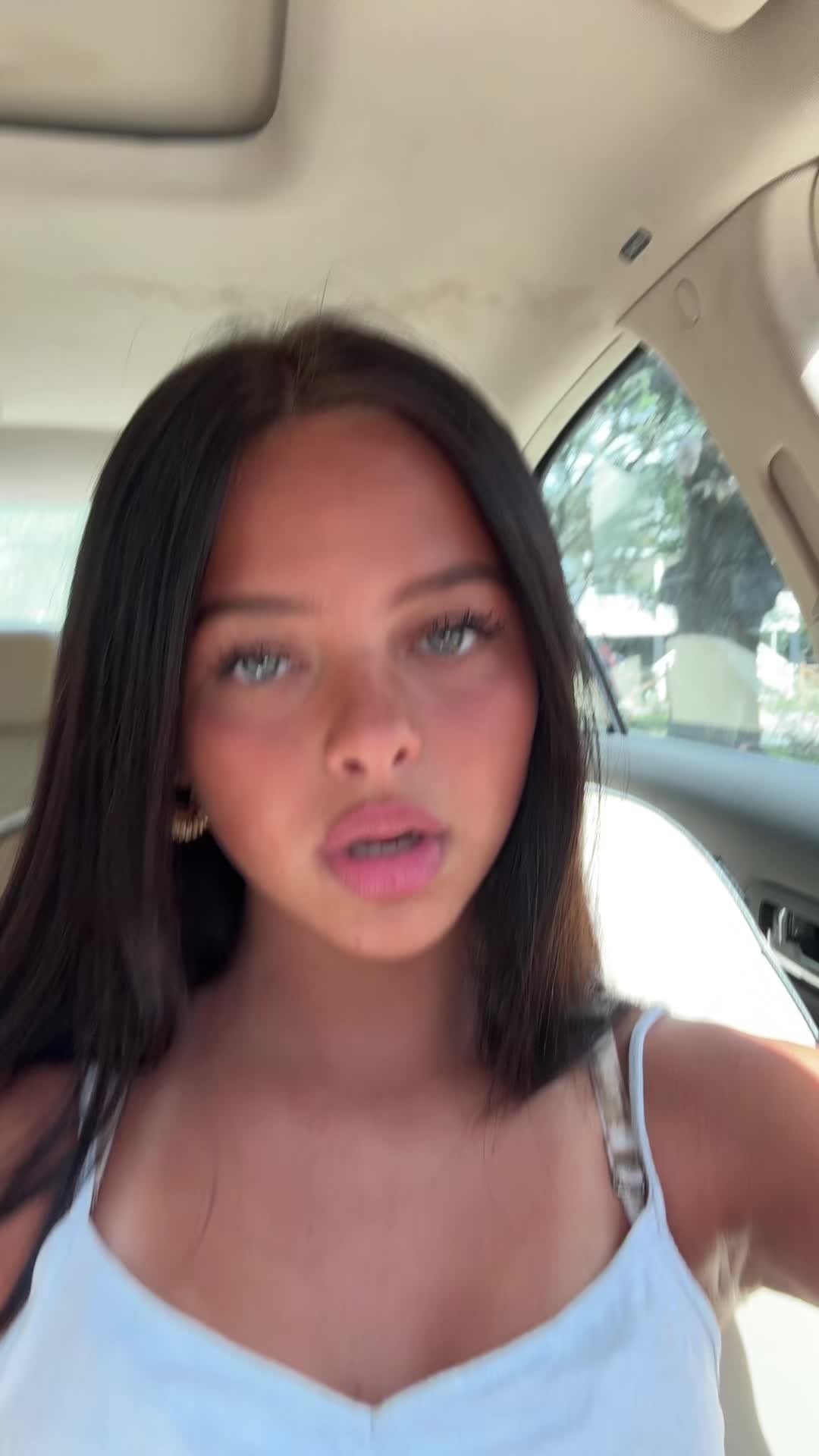 @OLIVIA