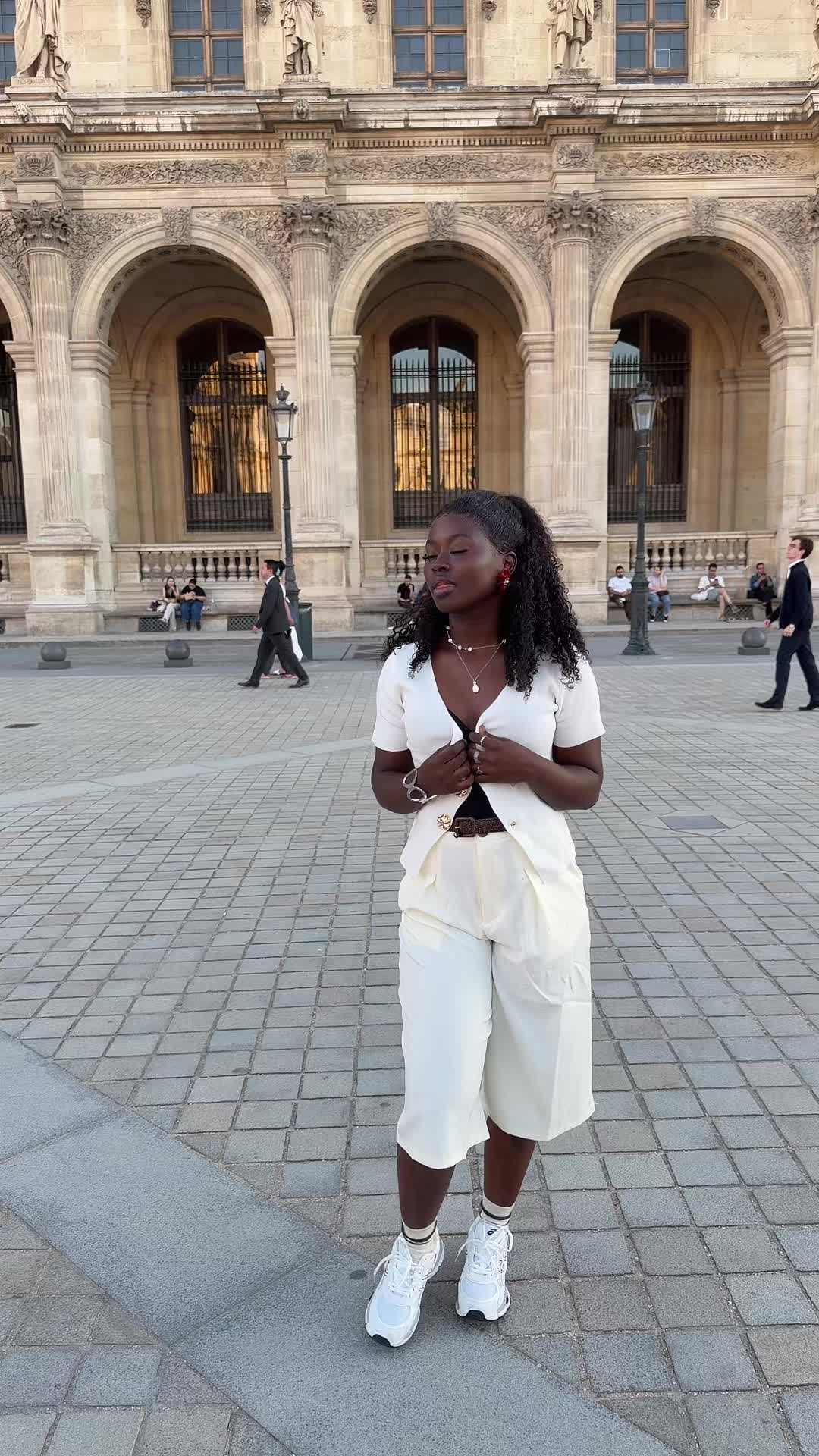 @Sona❤️Saloni🇬🇳