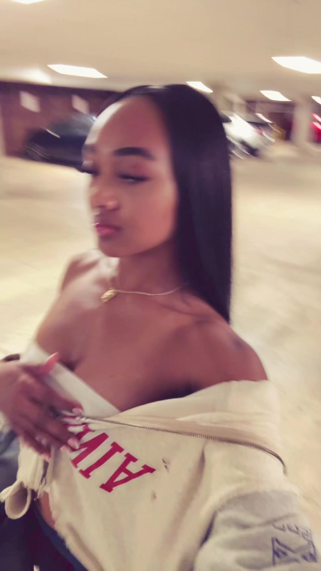 @jjaneedoee