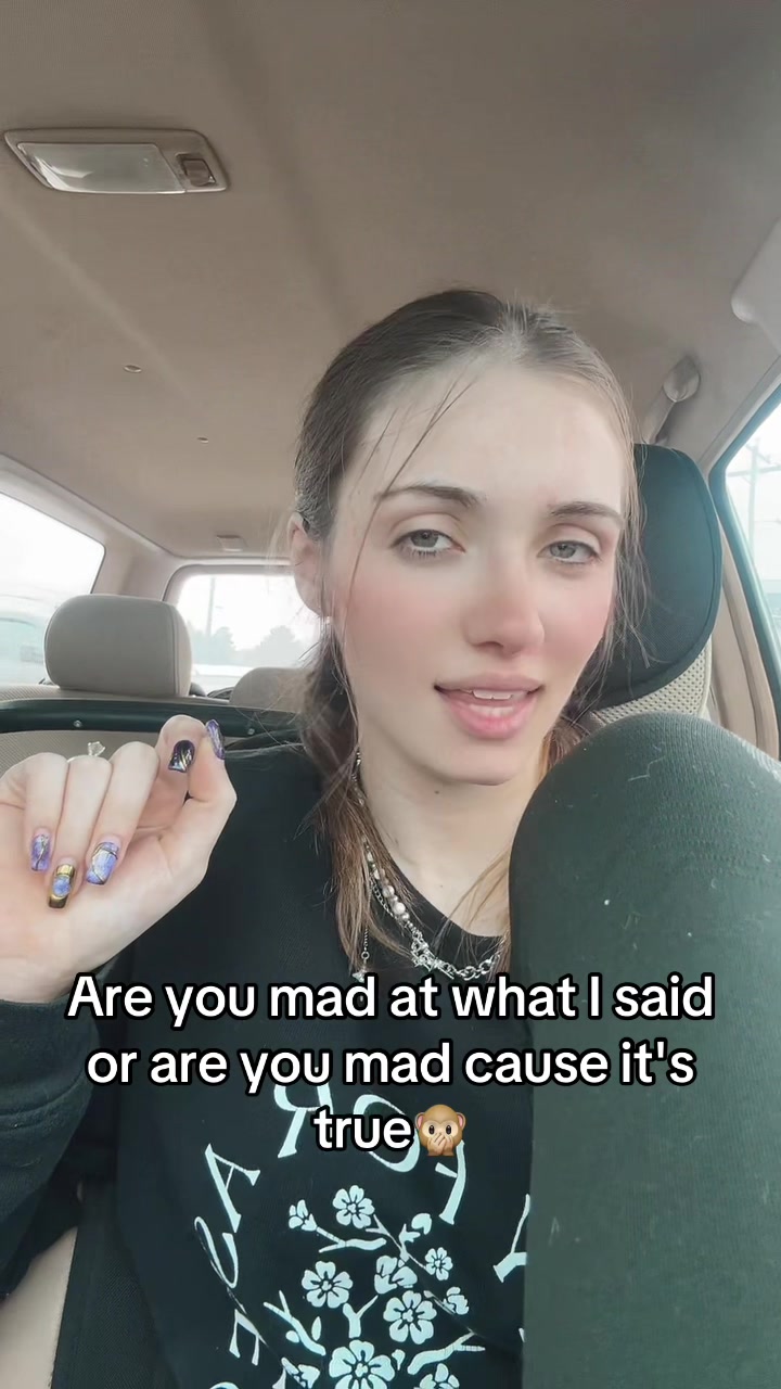 @Ashley✞