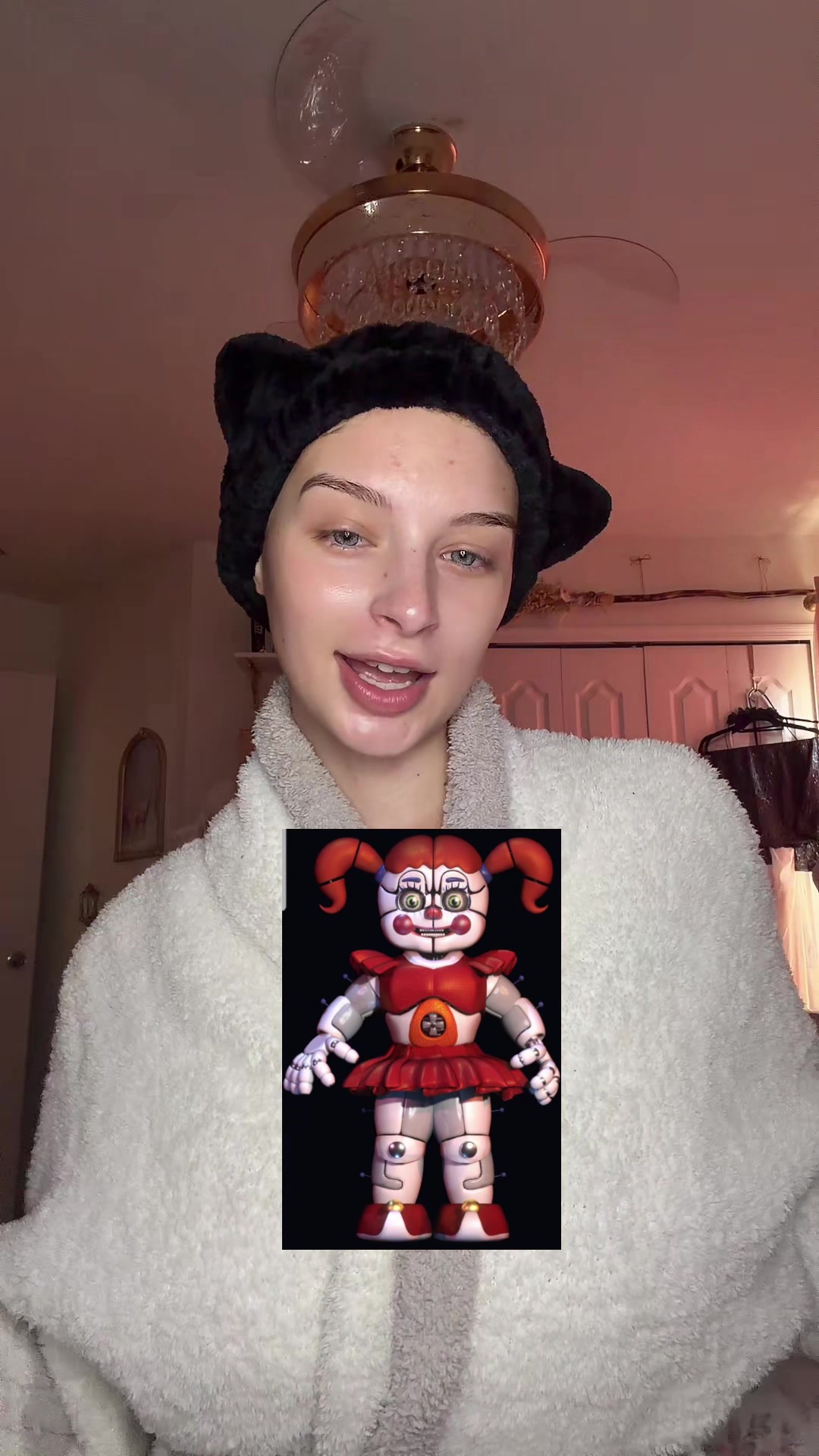@Sophia