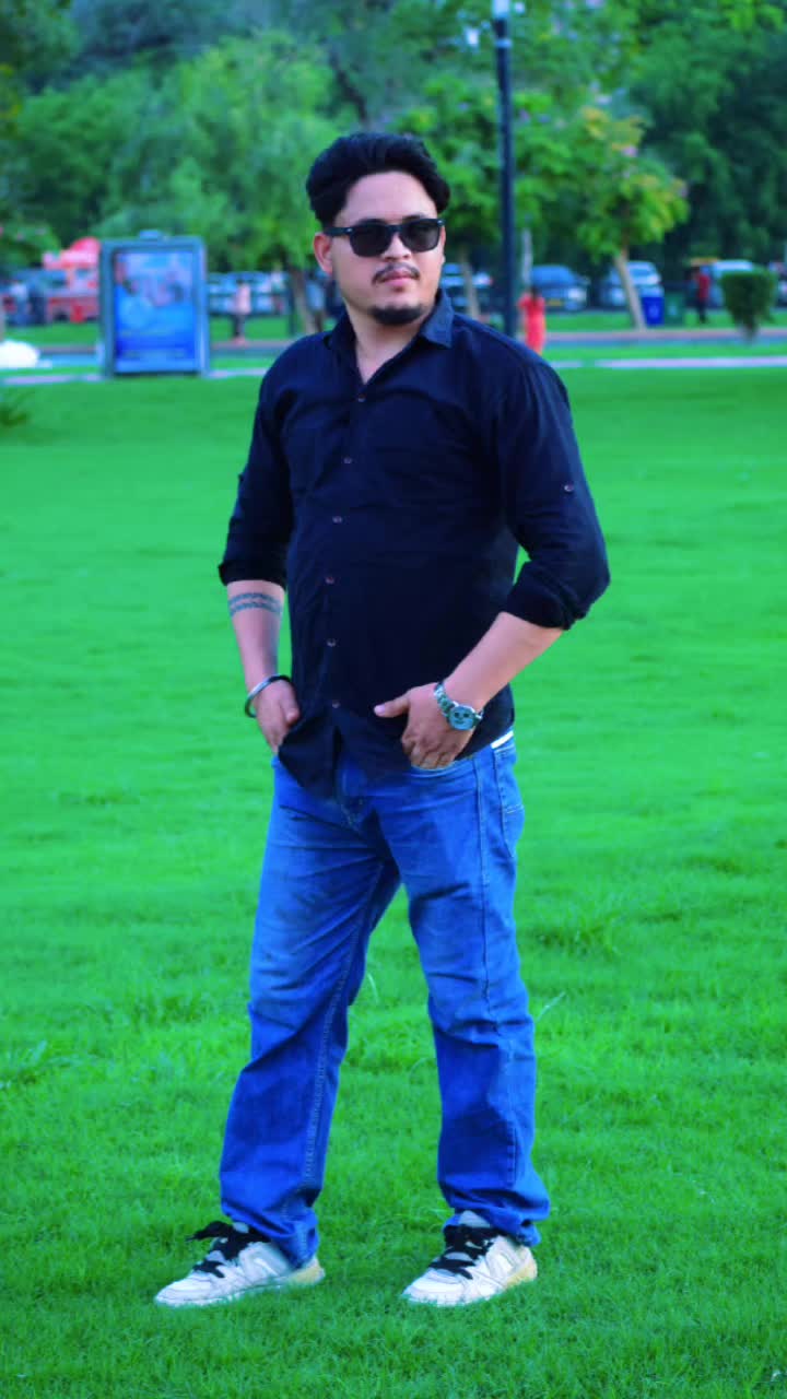 @Mr.kartik ji official