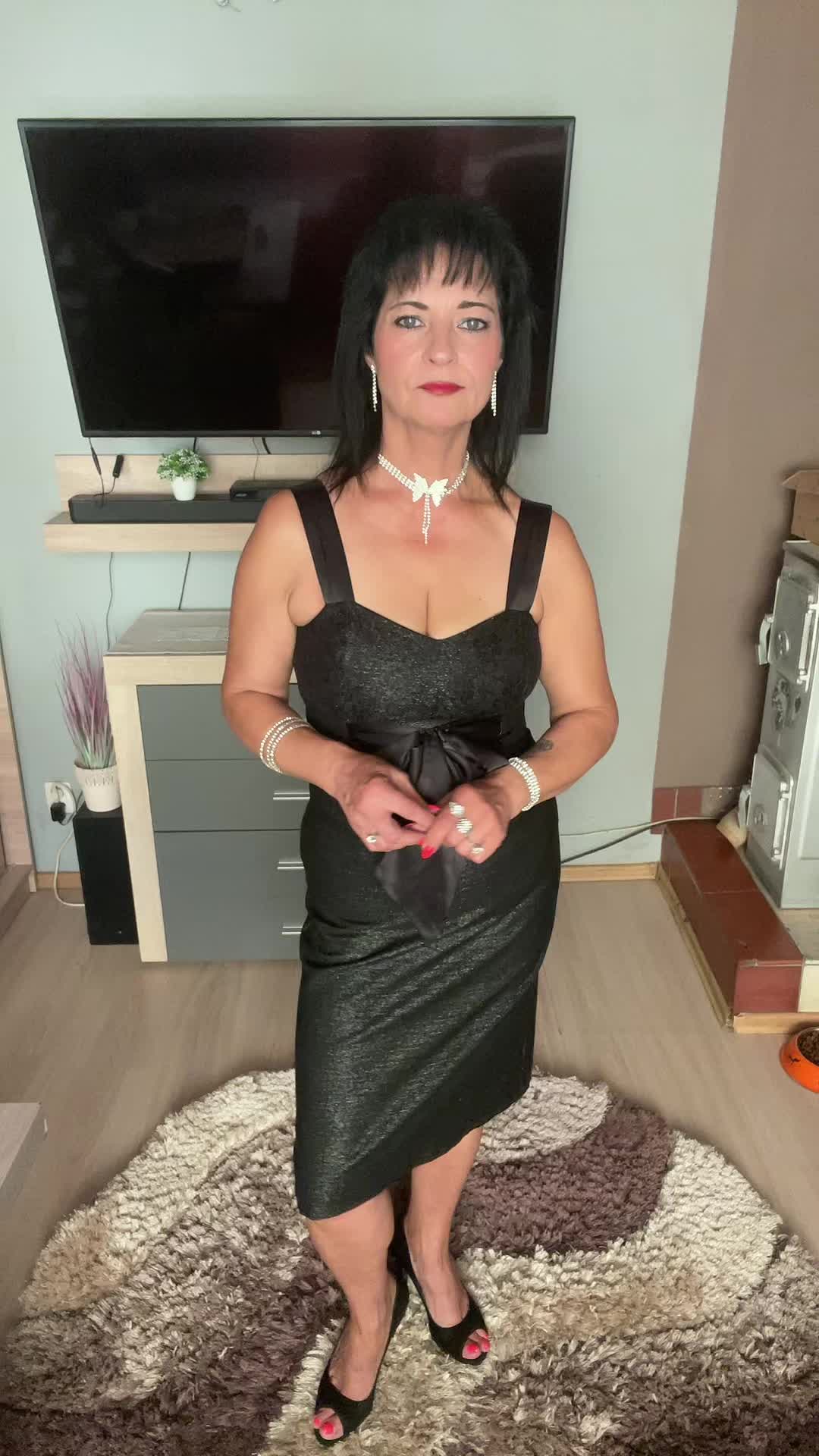 @Róża _Queen 🌹👑