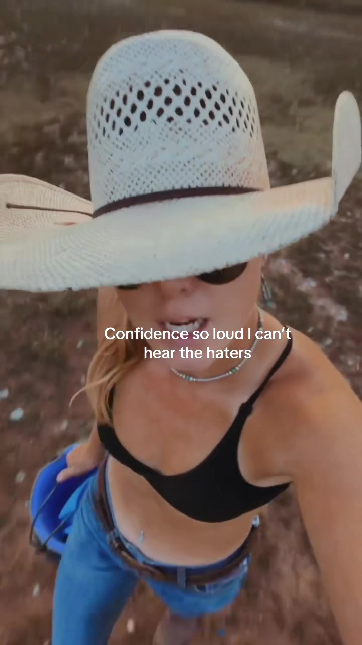 @⚡️B