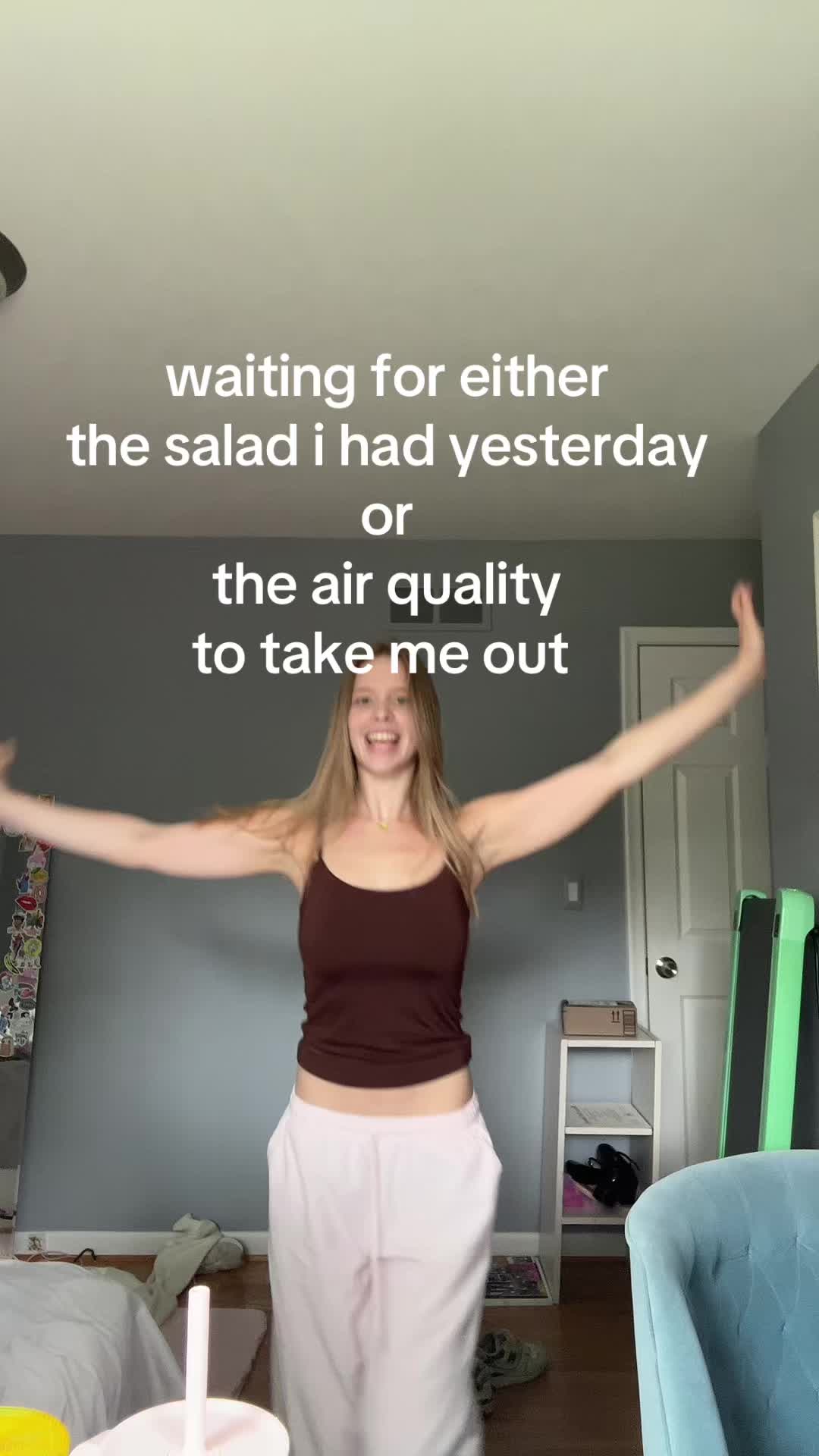 @ellie😛