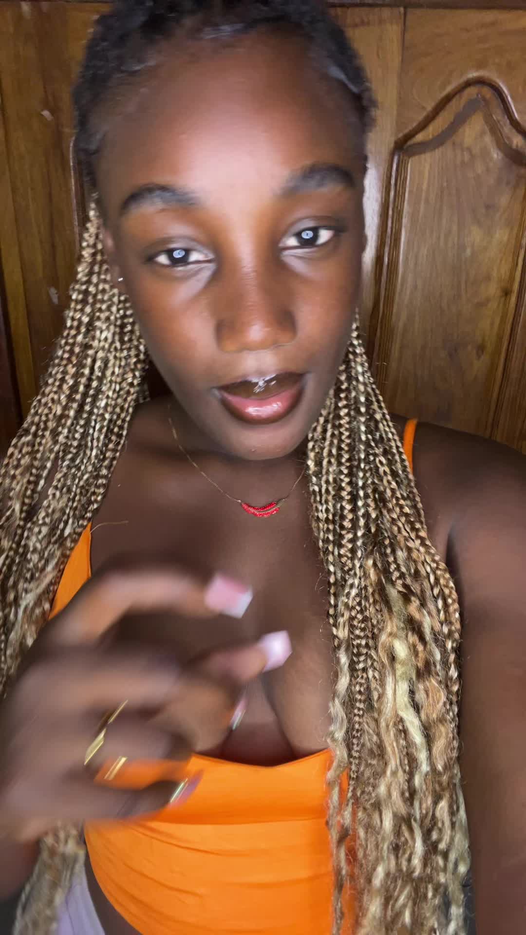 @Hãwã