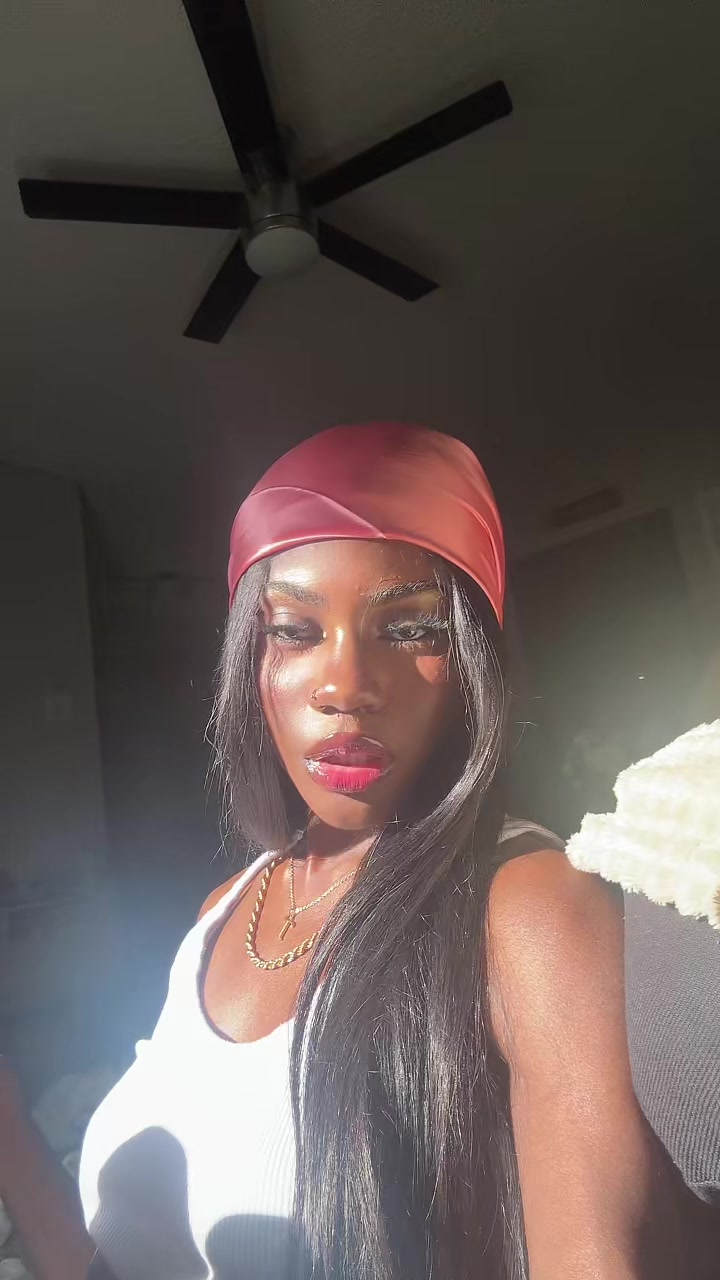 @taleisej
