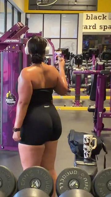 @Amberly