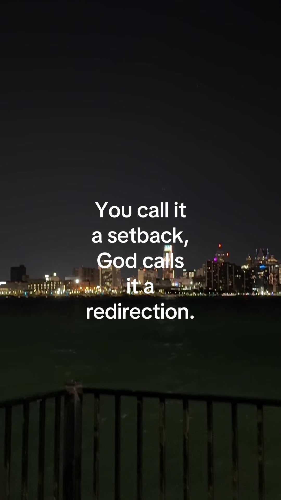 @ℒ ᥫ᭡