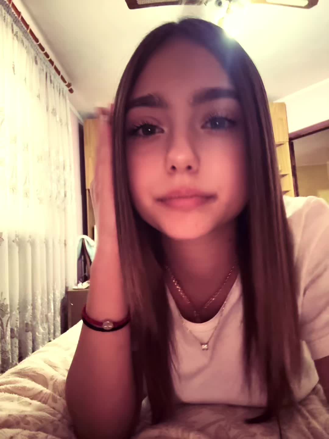 @𝓡𝓮𝓫𝓮𝓬𝓪💫