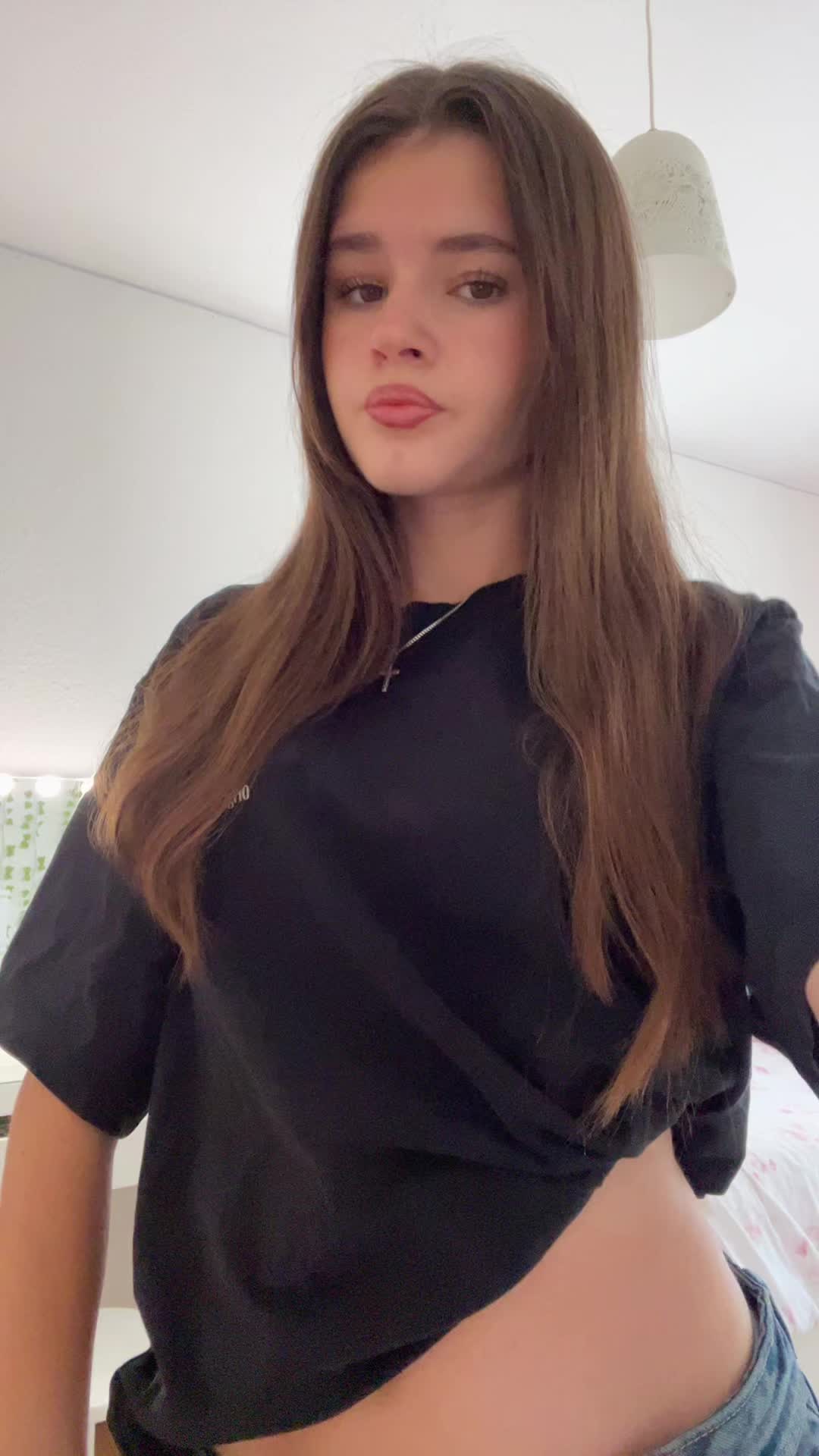 @𝓂𝒶𝓇𝒾ℯ