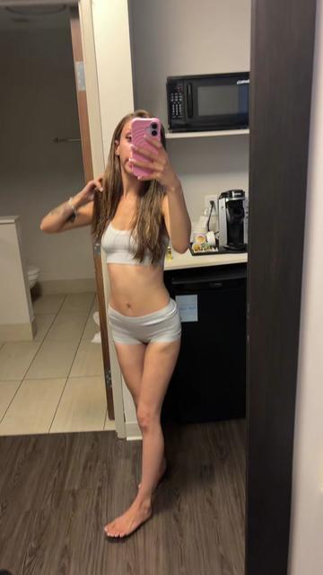 @youloveesamm🍒