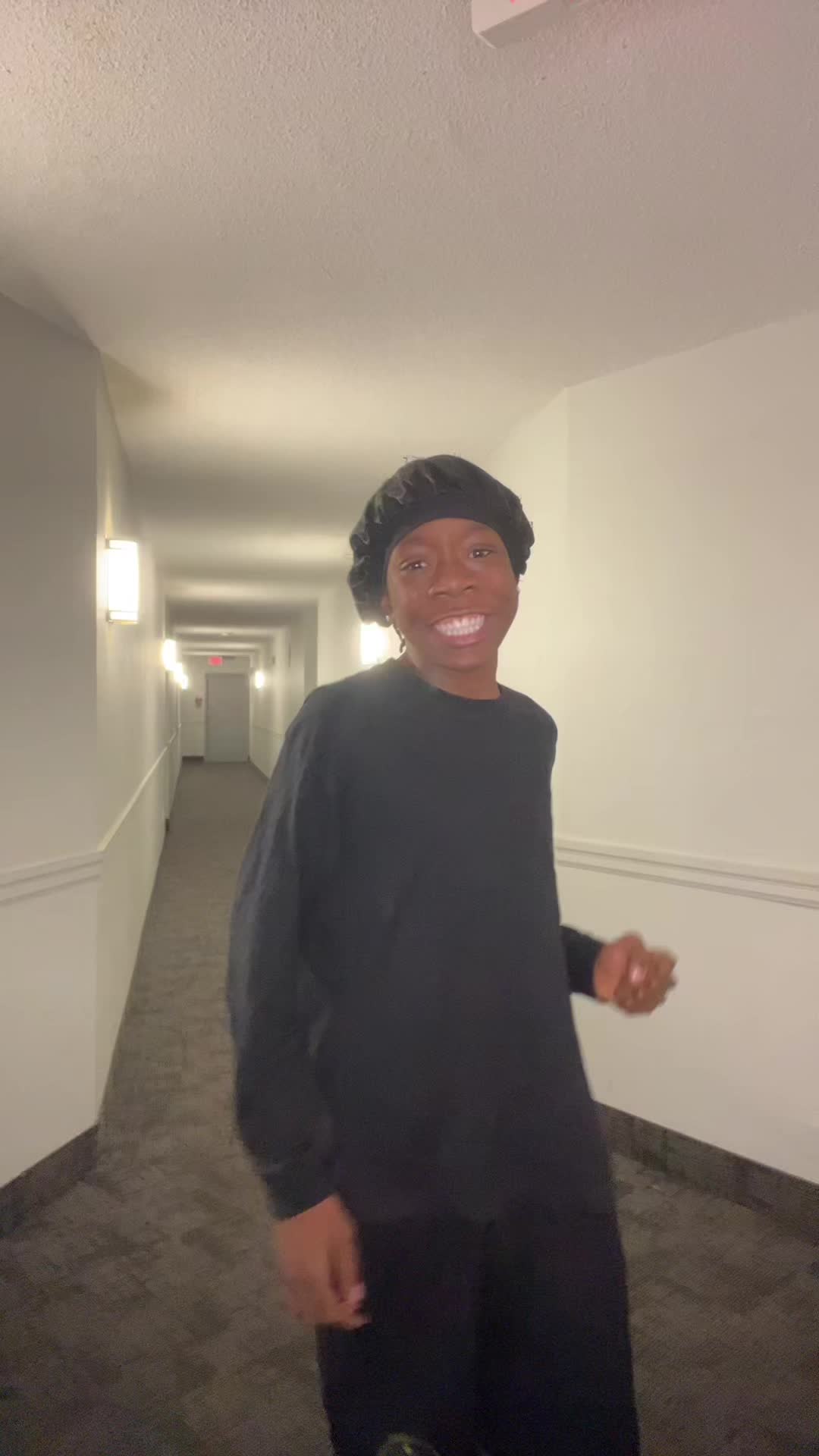 @☮️