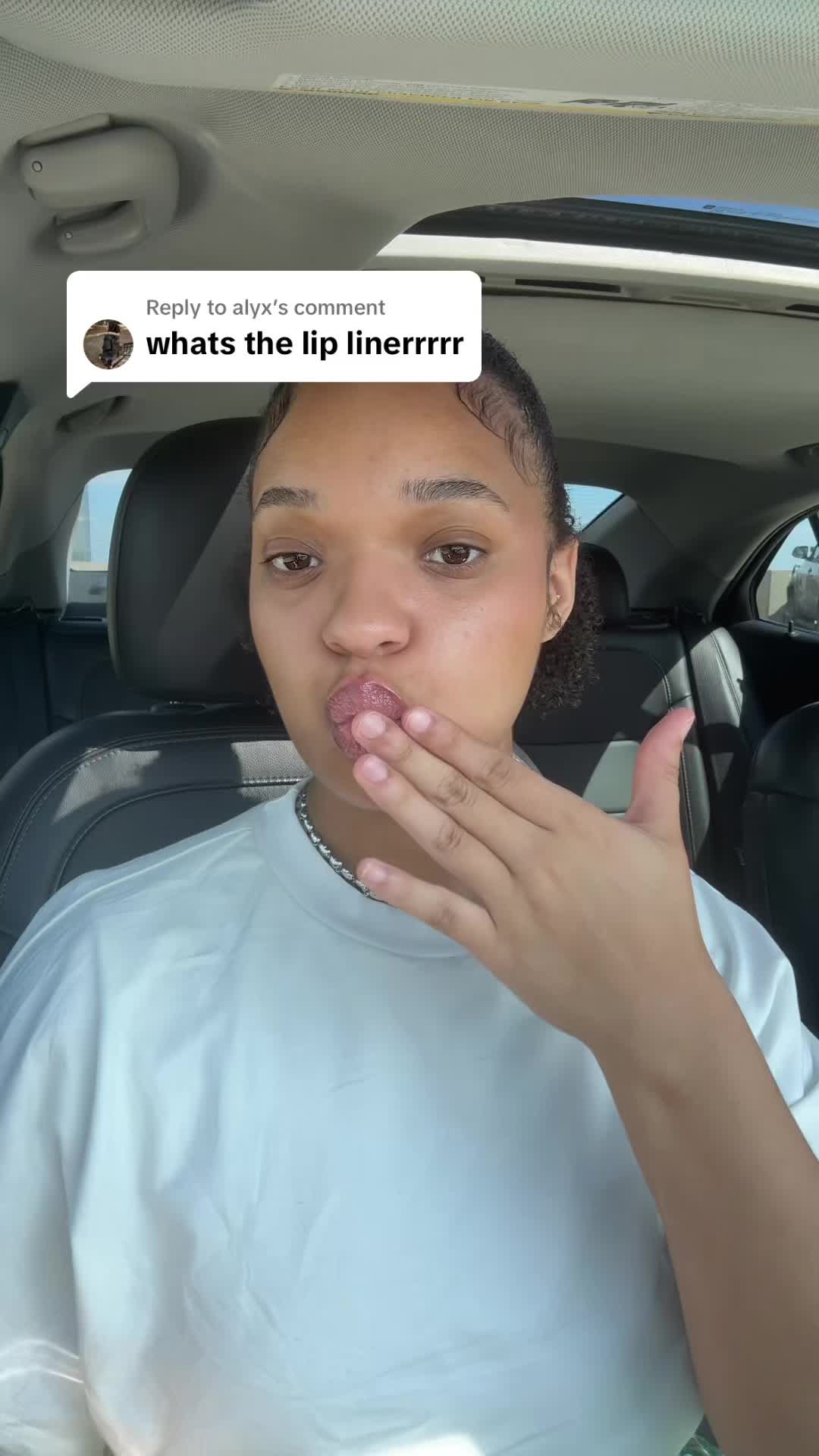 @Mona𝐿𝒾𝓈𝒶