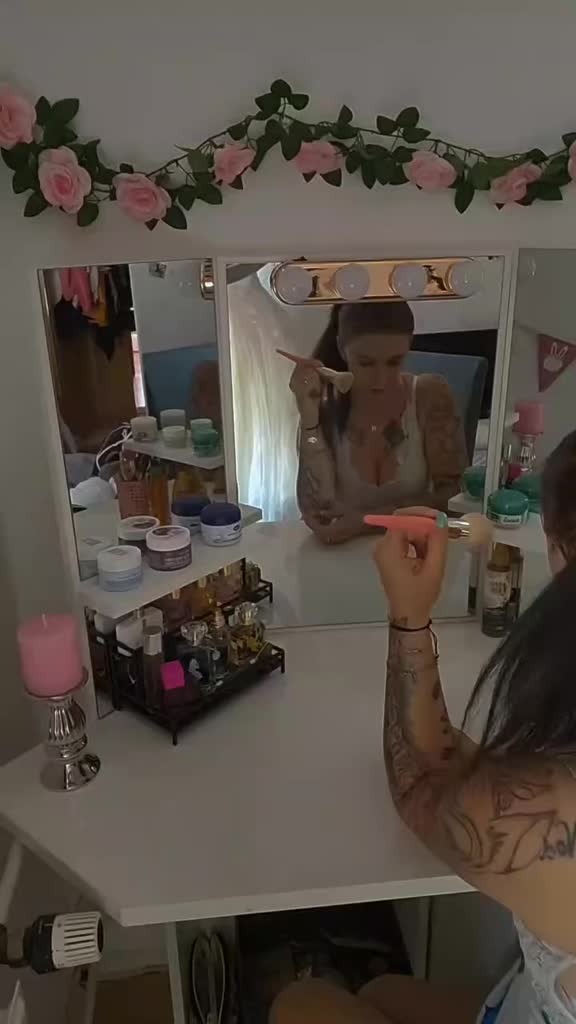 @Toertchen112