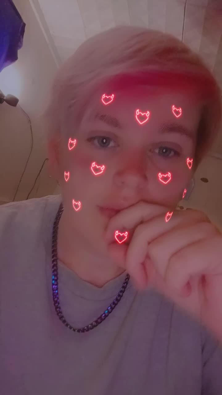 @Austyn🏳️&zwj;⚧️🏳️&zwj;🌈🪷🤍🐘