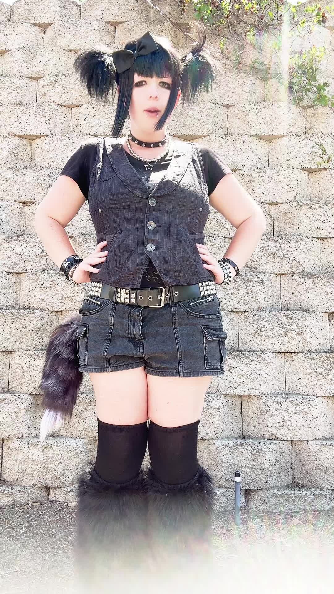 @scenetweek