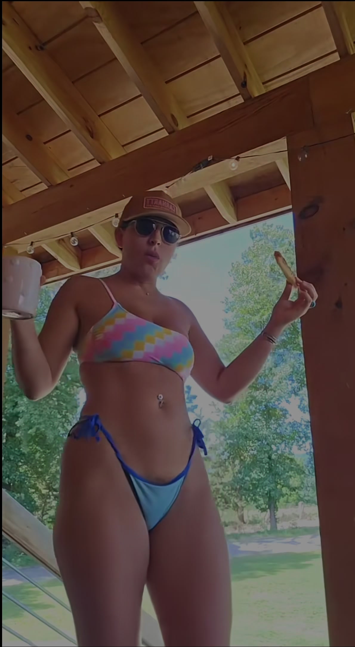 @LouC4