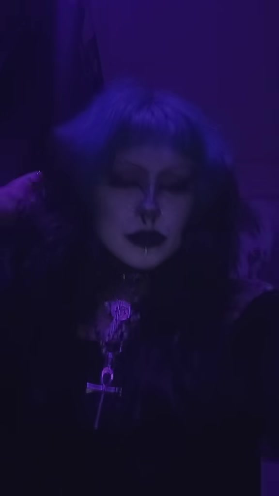 @⛧☾༺ 𝖙𝖗𝖎𝖓 ༻☽⛧