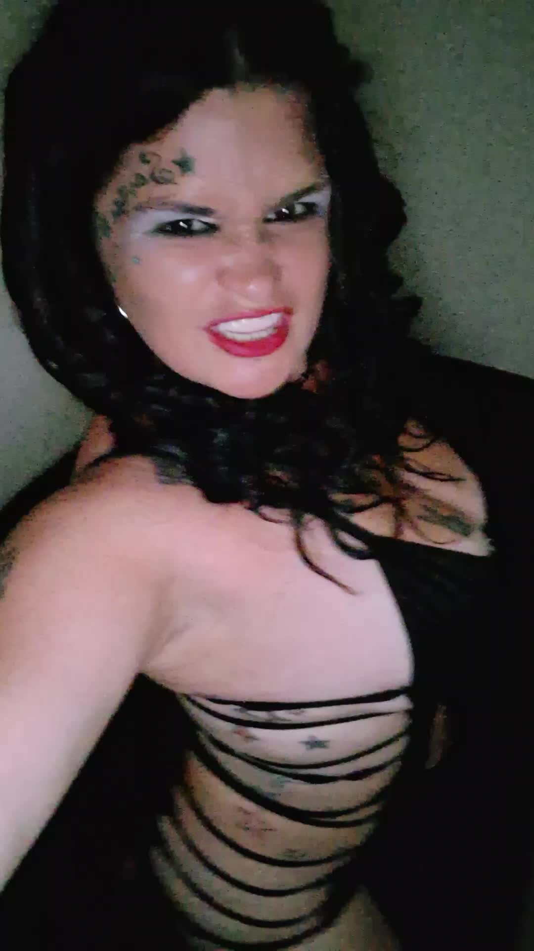 @courtnie martinez