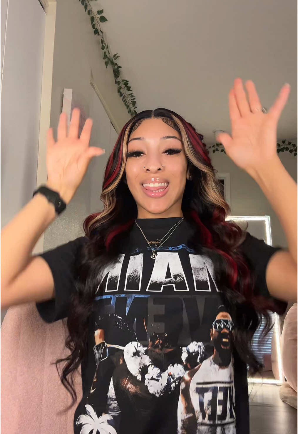 @IAM KEYA RED 🥰