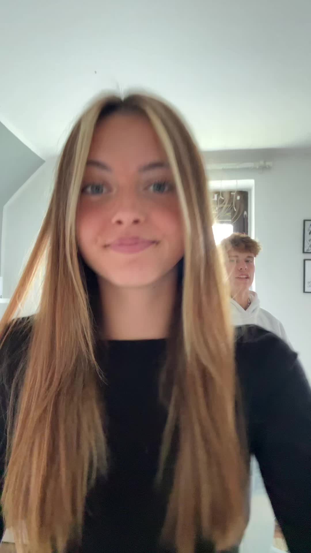 @𝐟𝐞𝐥𝐢𝐜𝐢𝐚