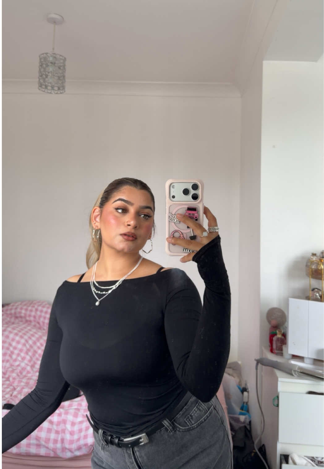 @Zara_A