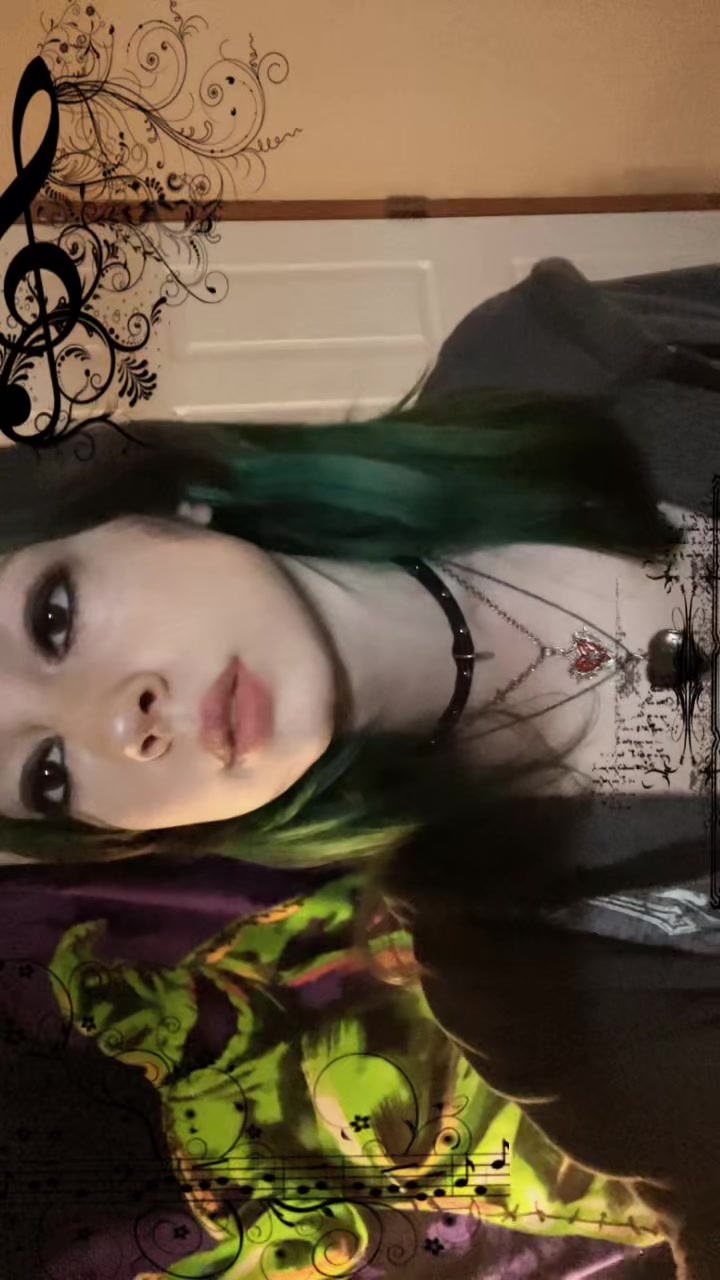 @Living_dead_girl.666