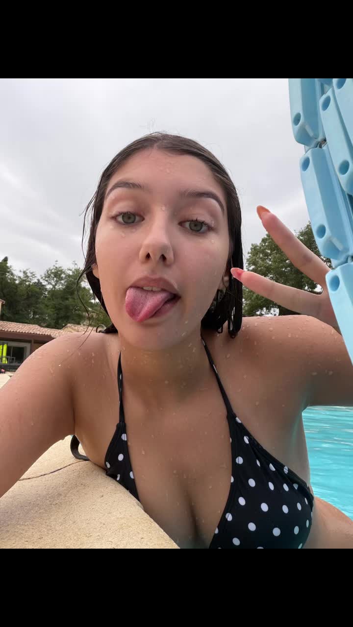 @𝐌𝐞𝐥𝐢𝐧𝐝𝐚 ☾