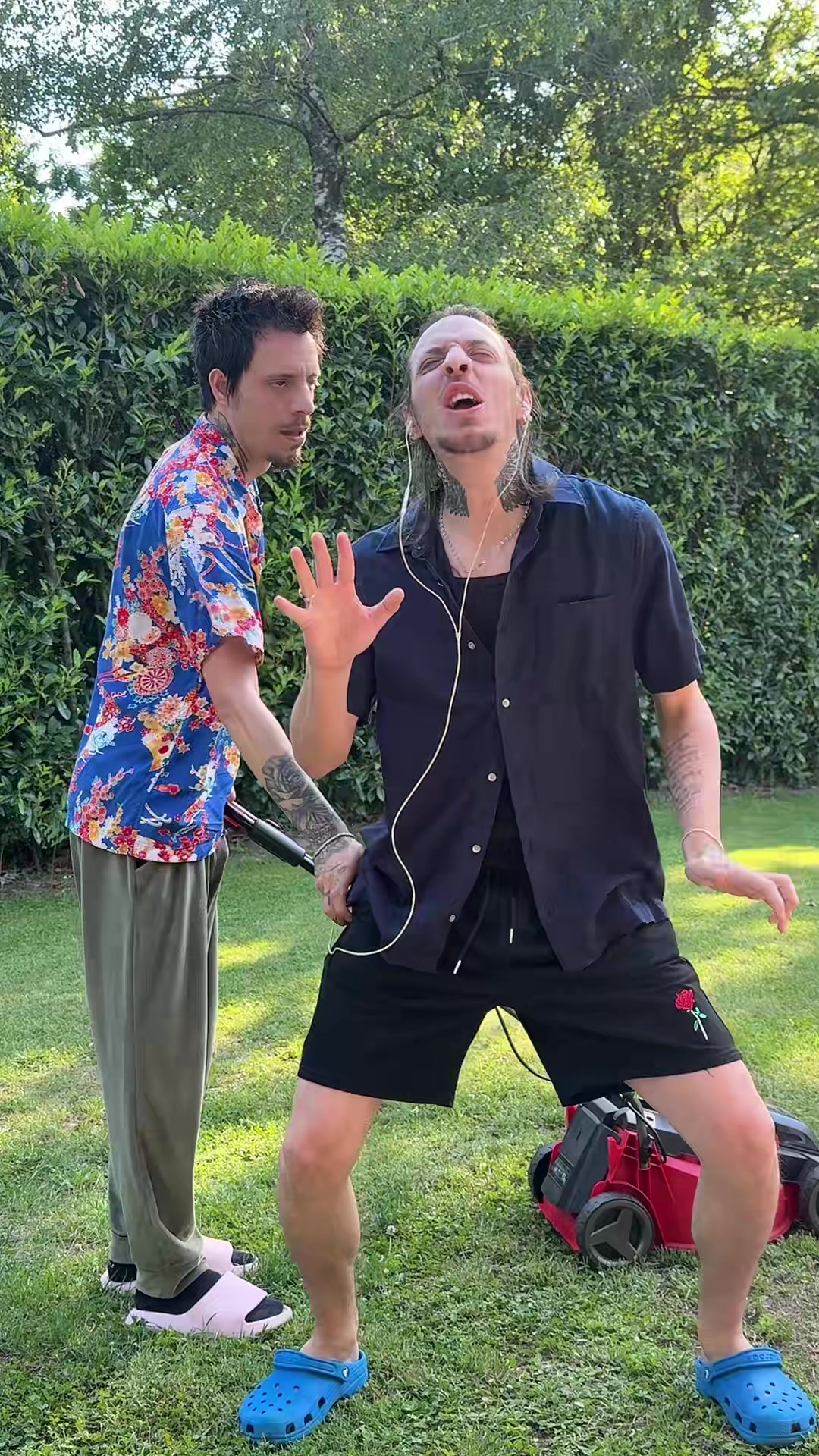@Madtrinity