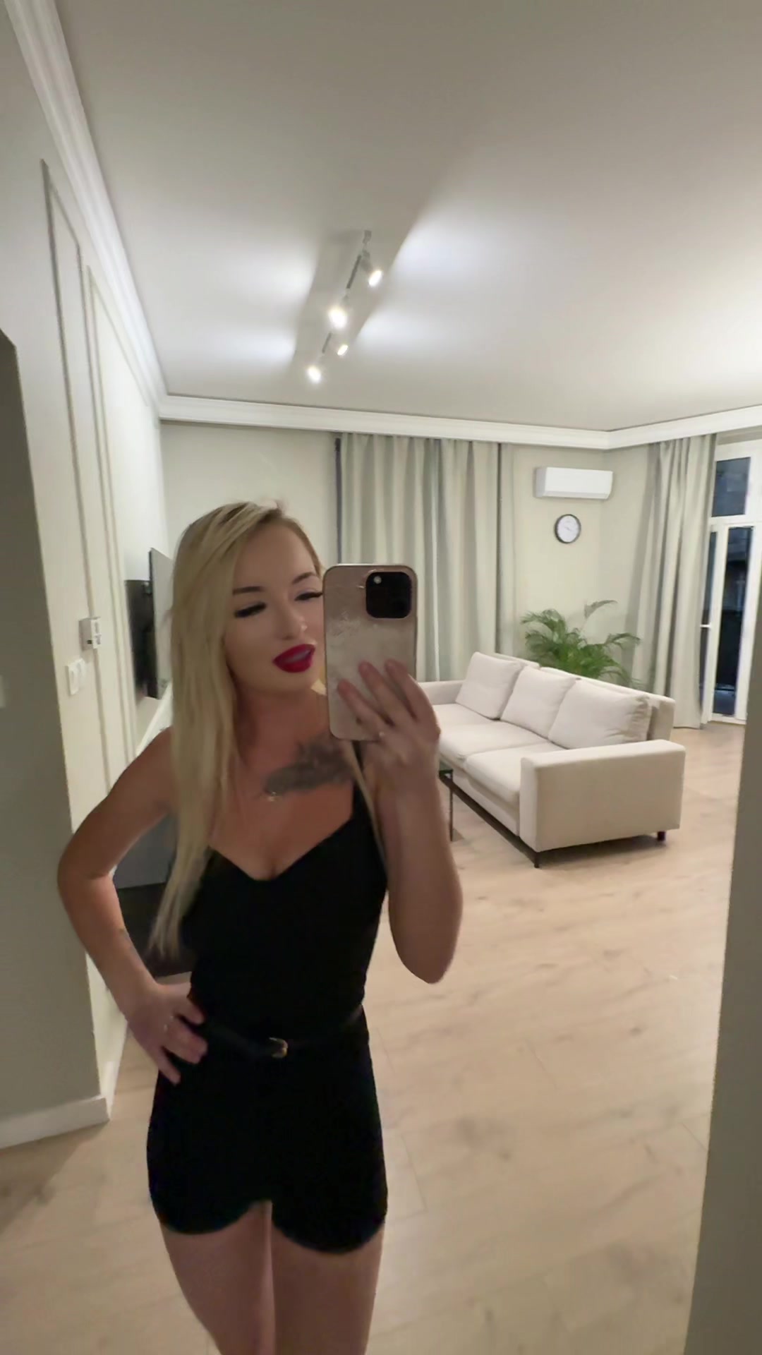 @Jottka