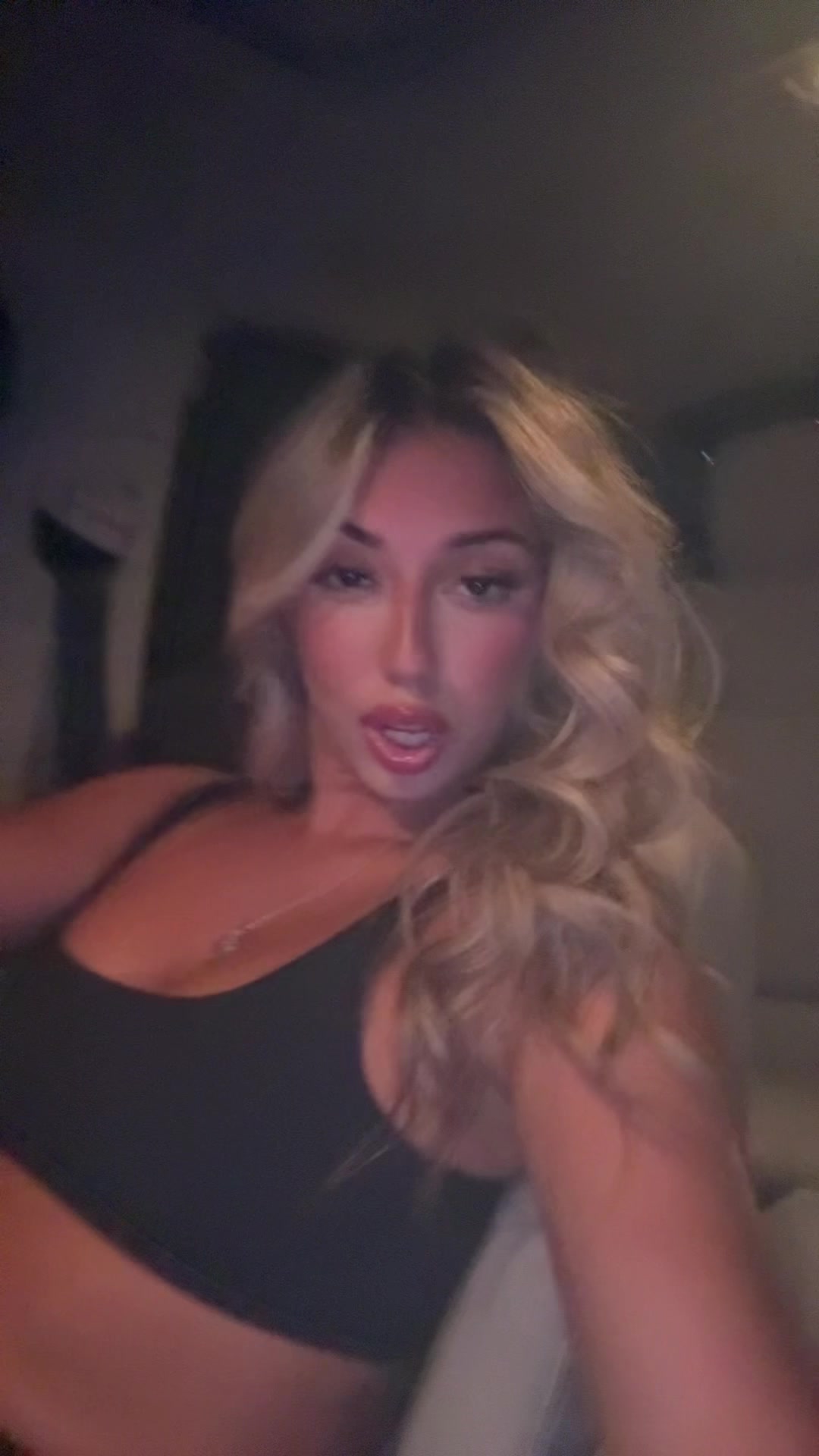 @Layla🤍