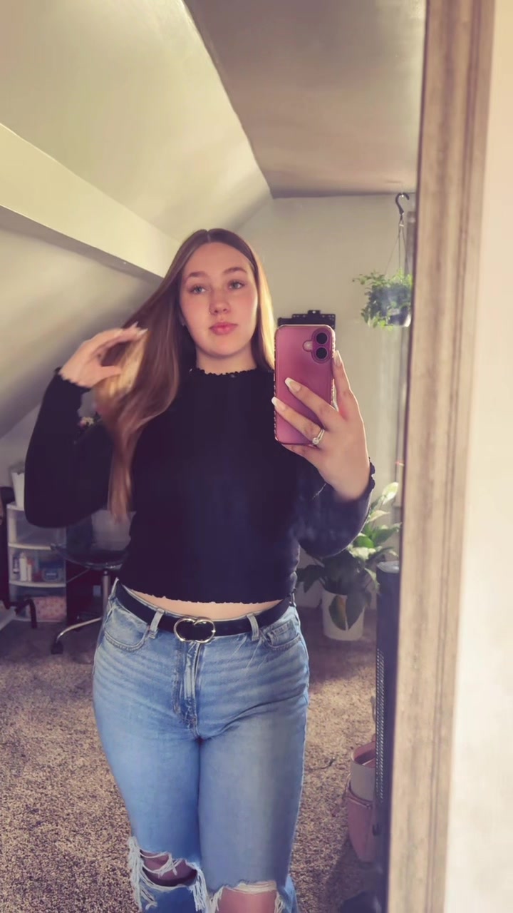 @𝓀𝒶𝓎𝓁𝒶