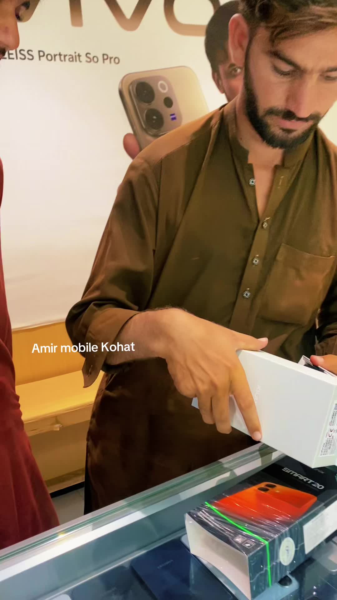 @Amir Khan83122