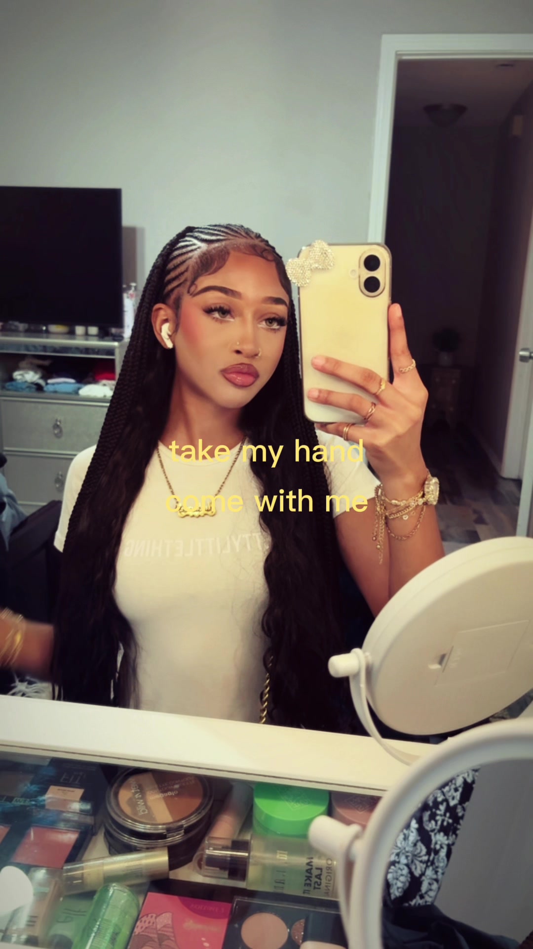 @⋆˚。⋆✧˚𝑎𝑢𝑡𝑢𝑚𝑛˚✧⋆。˚⋆