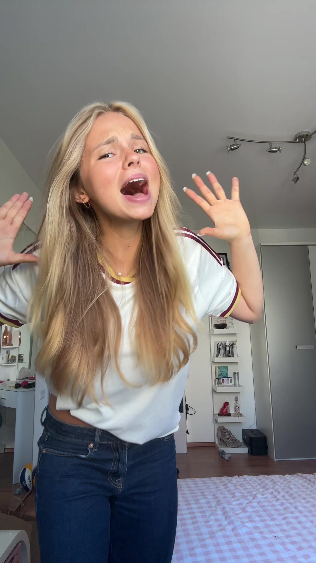 @gwen