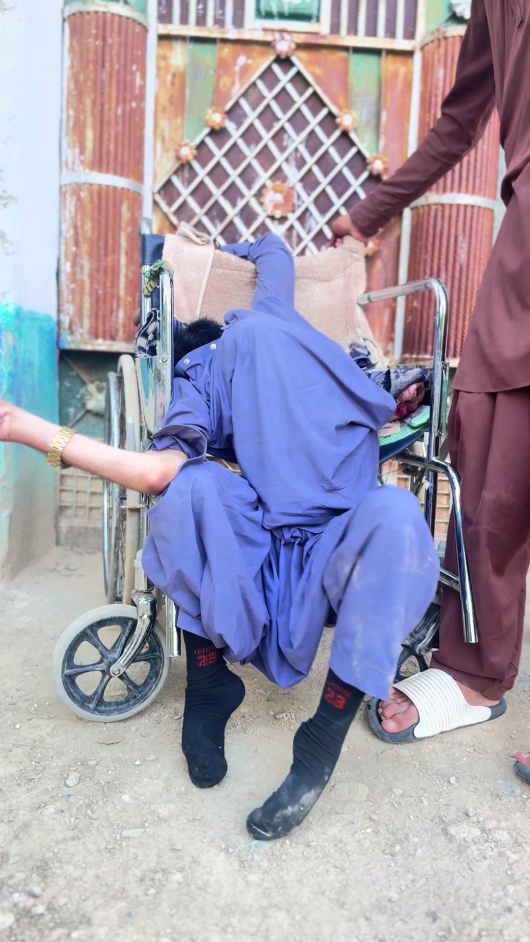 @farhadraza_disabled8445